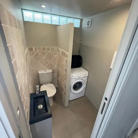 Jolie Maison Avec Piscine 펜션 로슈포르트두가드